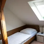 بيت ريفي Gaststaette Zur Eiche *