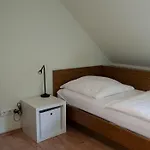 بيت ريفي Gaststaette Zur Eiche