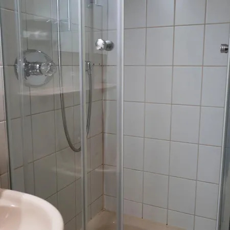 Gaststaette Zur Eiche Fogadó *