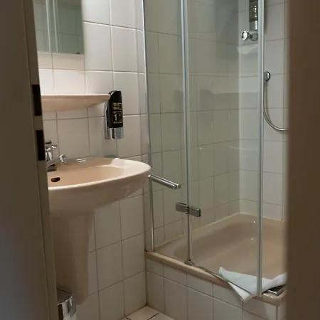 Gaststaette Zur Eiche Mini-hôtel